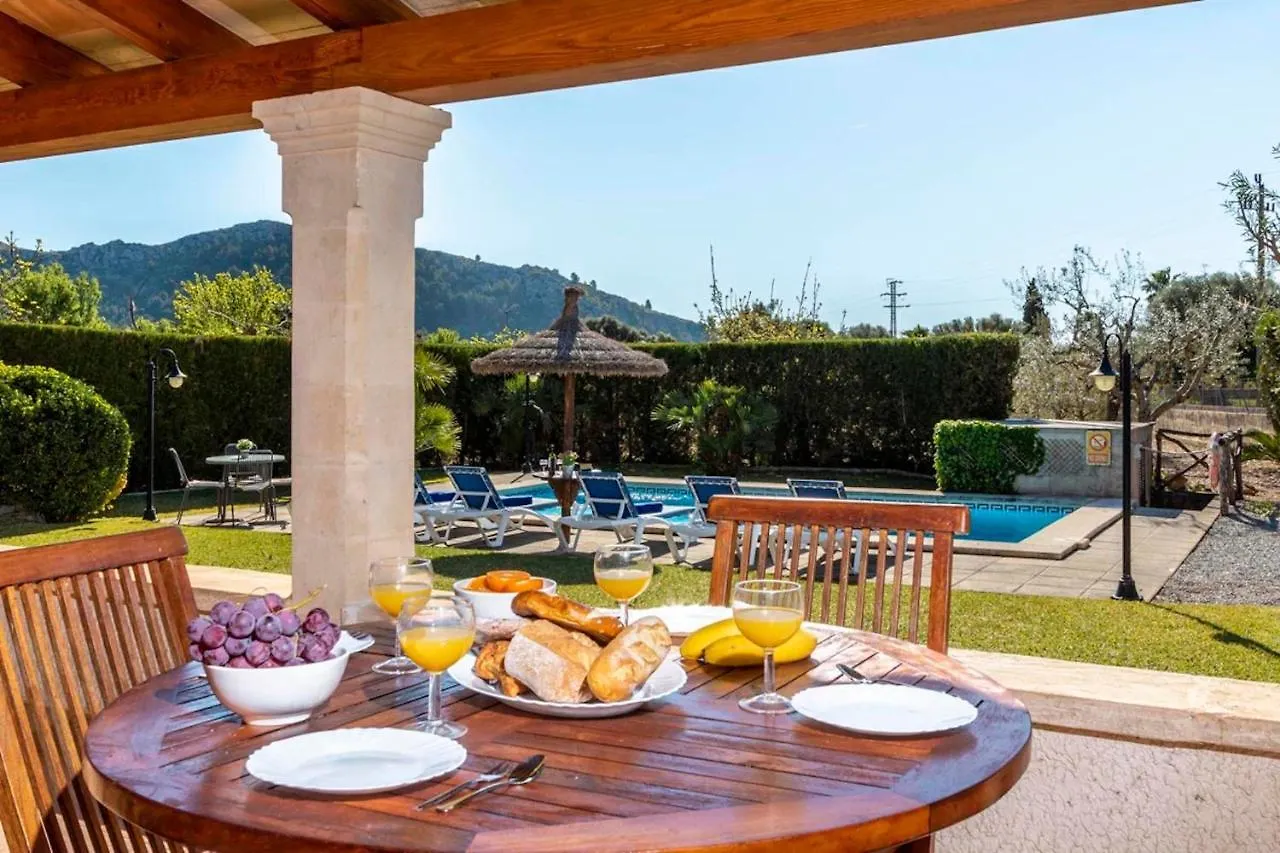 Charming 3 Bedroomn Villa With Pool In Pollensa By Renthousing Pollenca