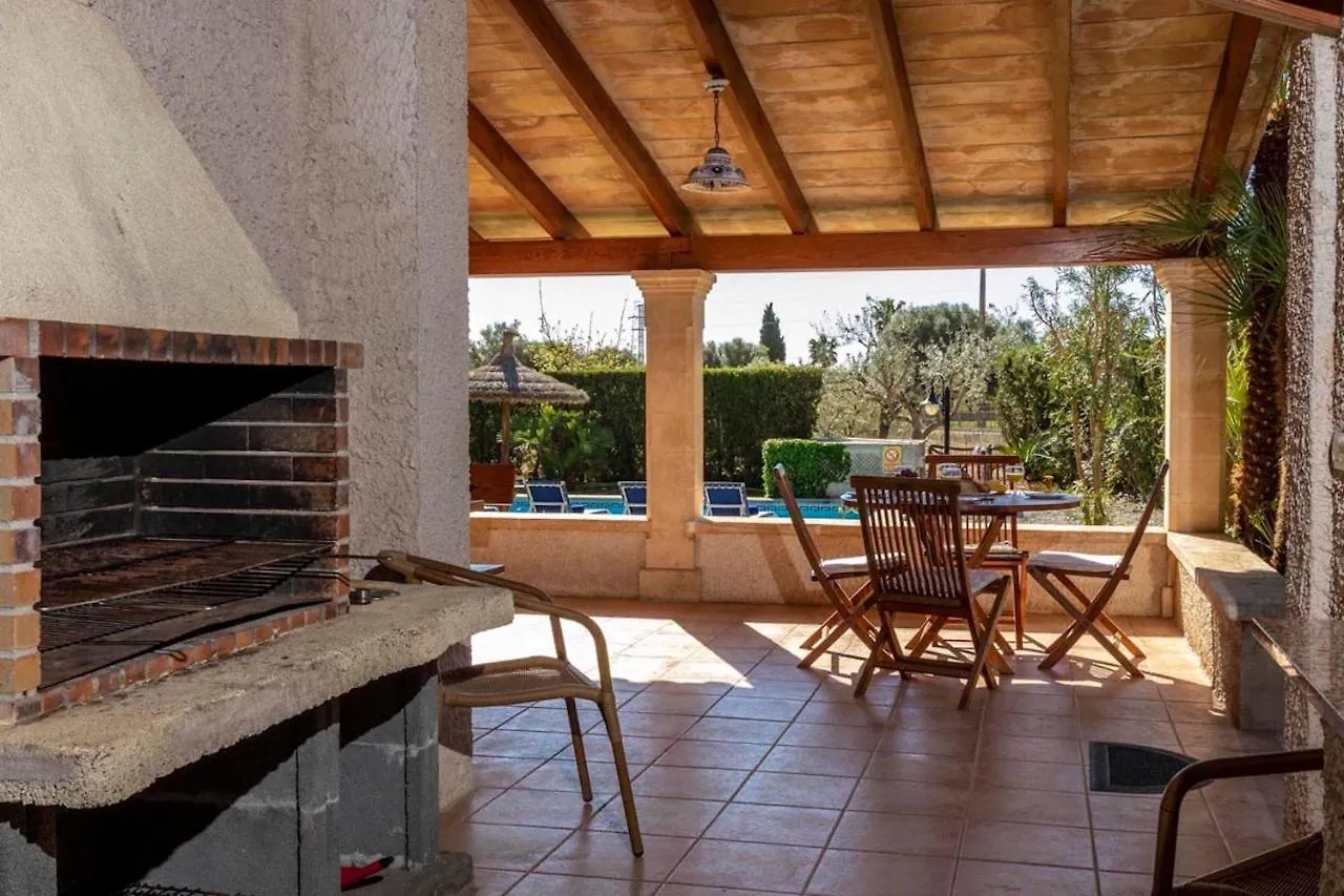 Holiday home Charming 3 Bedroomn Villa With Pool In Pollensa By Renthousing